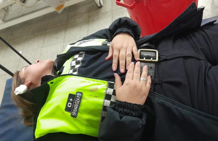 Dos policías fueron heridos al sofocar disturbios en la plaza Independencia